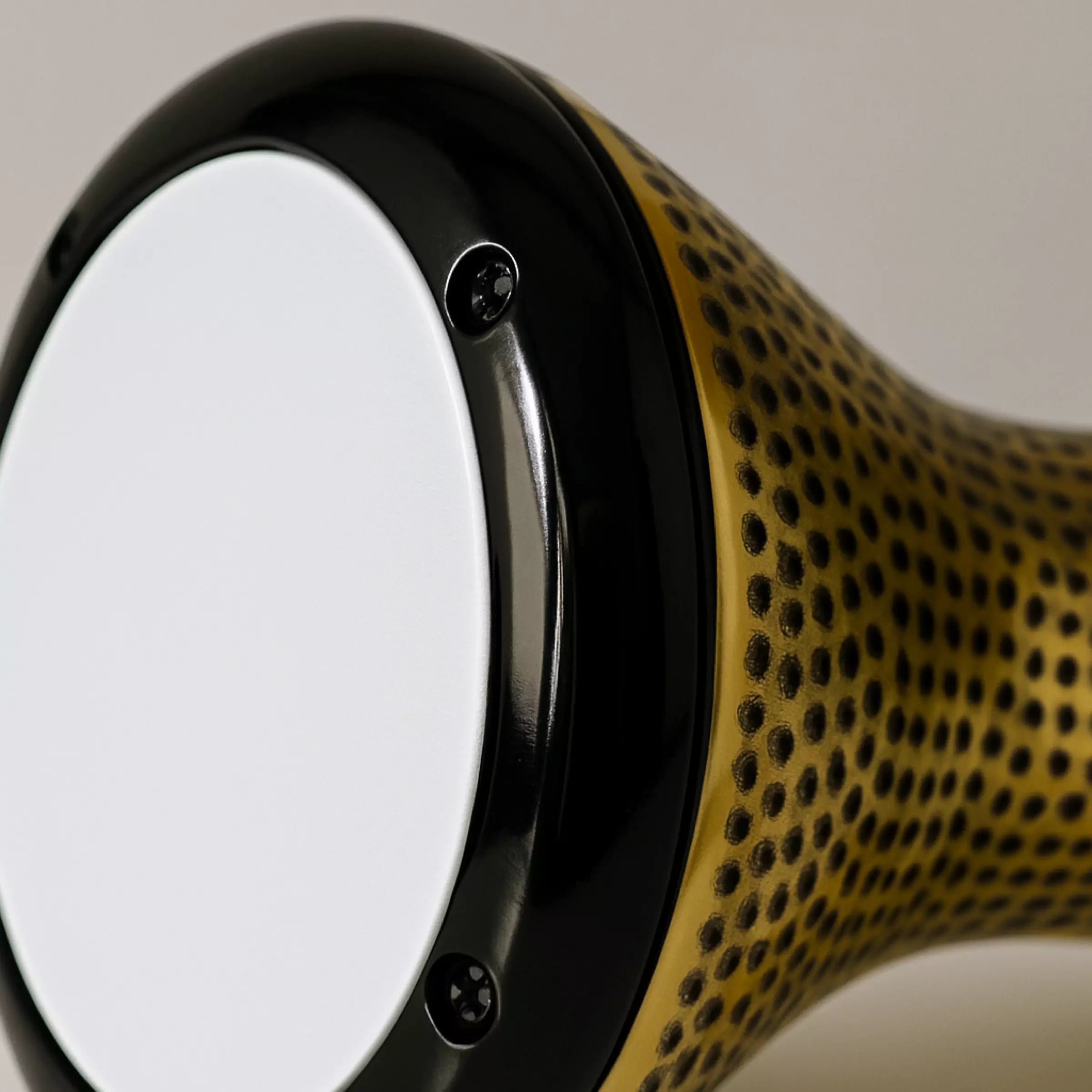 Golden Pulse | Hand-Hammered Yellow Metal Egyptian Darbuka