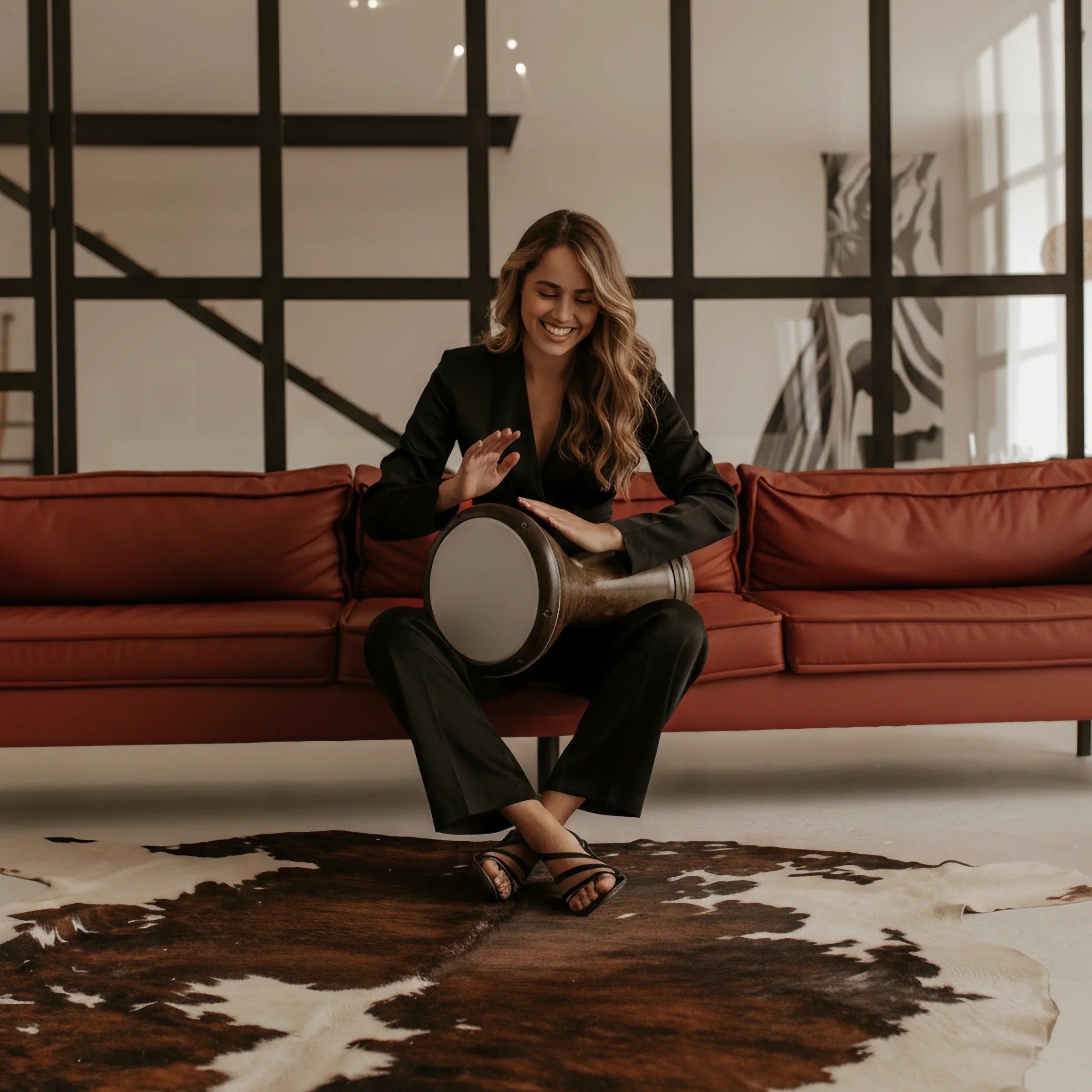 Titan Drum | 4kg Cast Metal Egyptian Darbuka (Wood Grain)