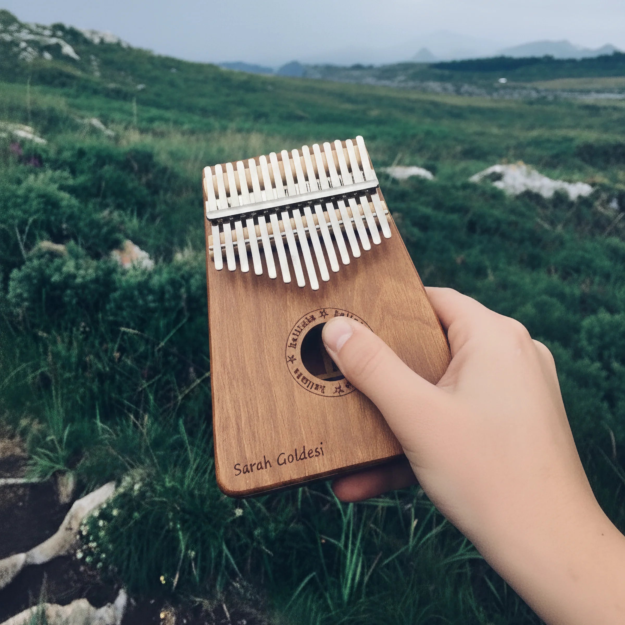 Signature Melody | Personalized 17-Key Kalimba (Custom Name Engraving)