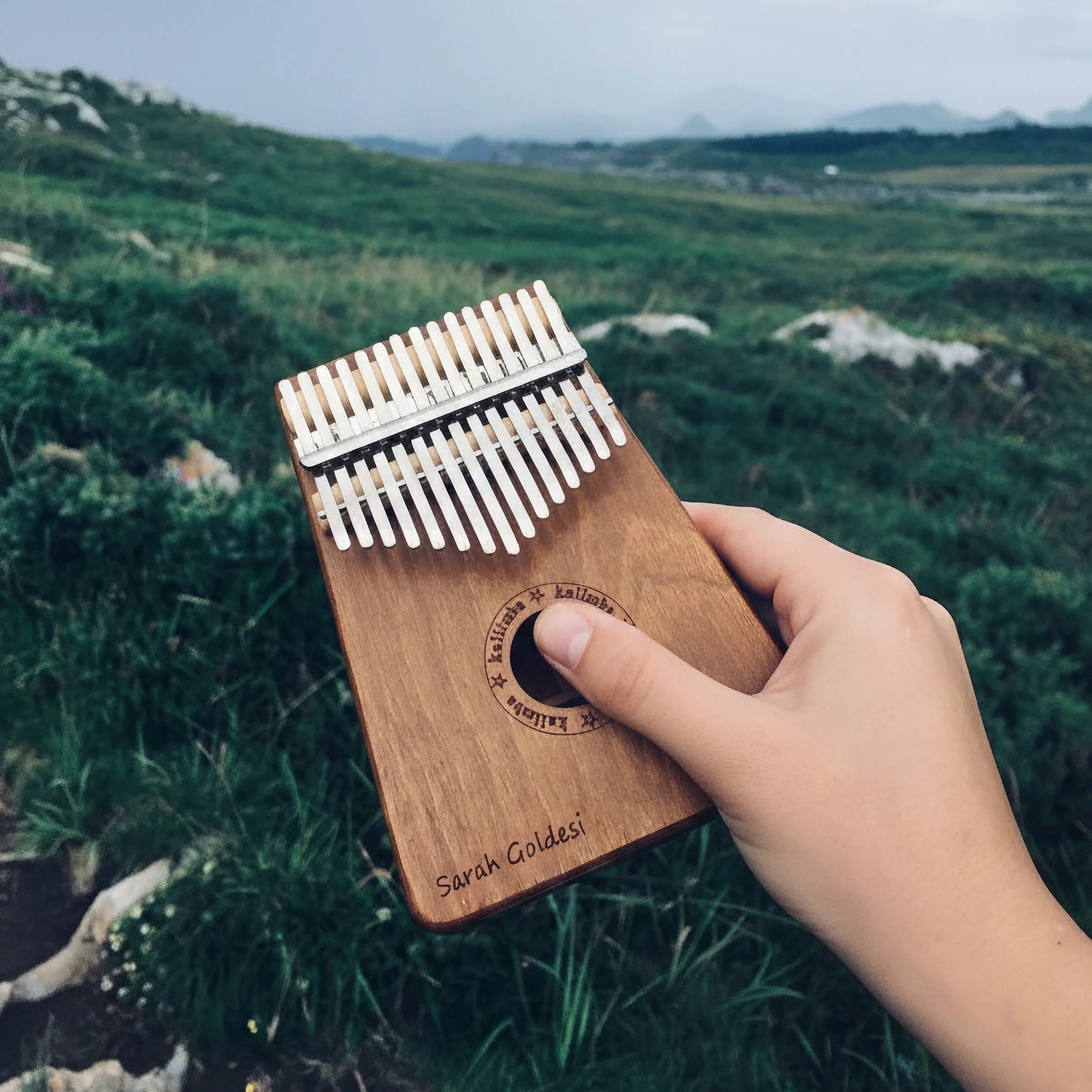 Signature Melody | Personalized 17-Key Kalimba (Custom Name Engraving)
