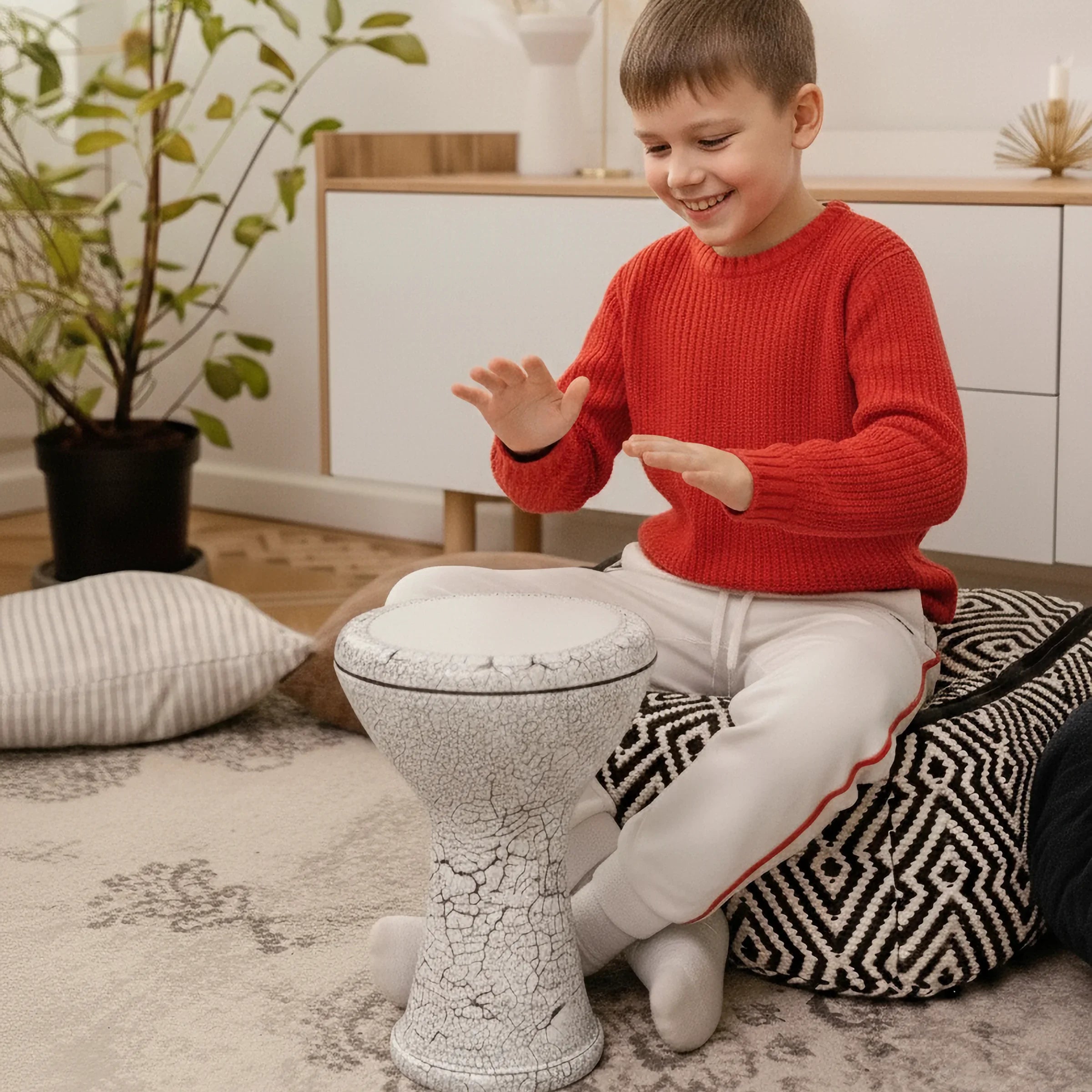 Snowfall Crackle | White Crackle Metal Darbuka
