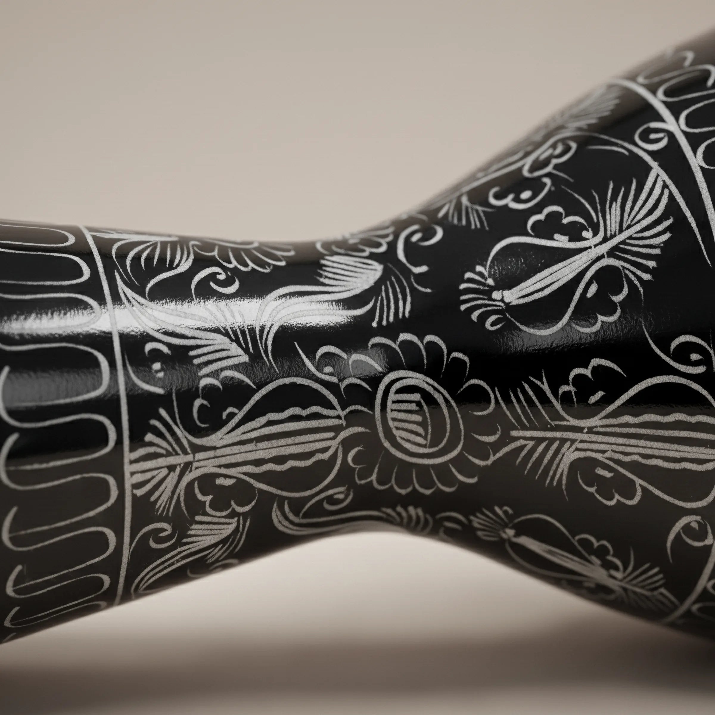 Eclipse Heritage | Black Hand-Engraved Erzincan Professional Darbuka